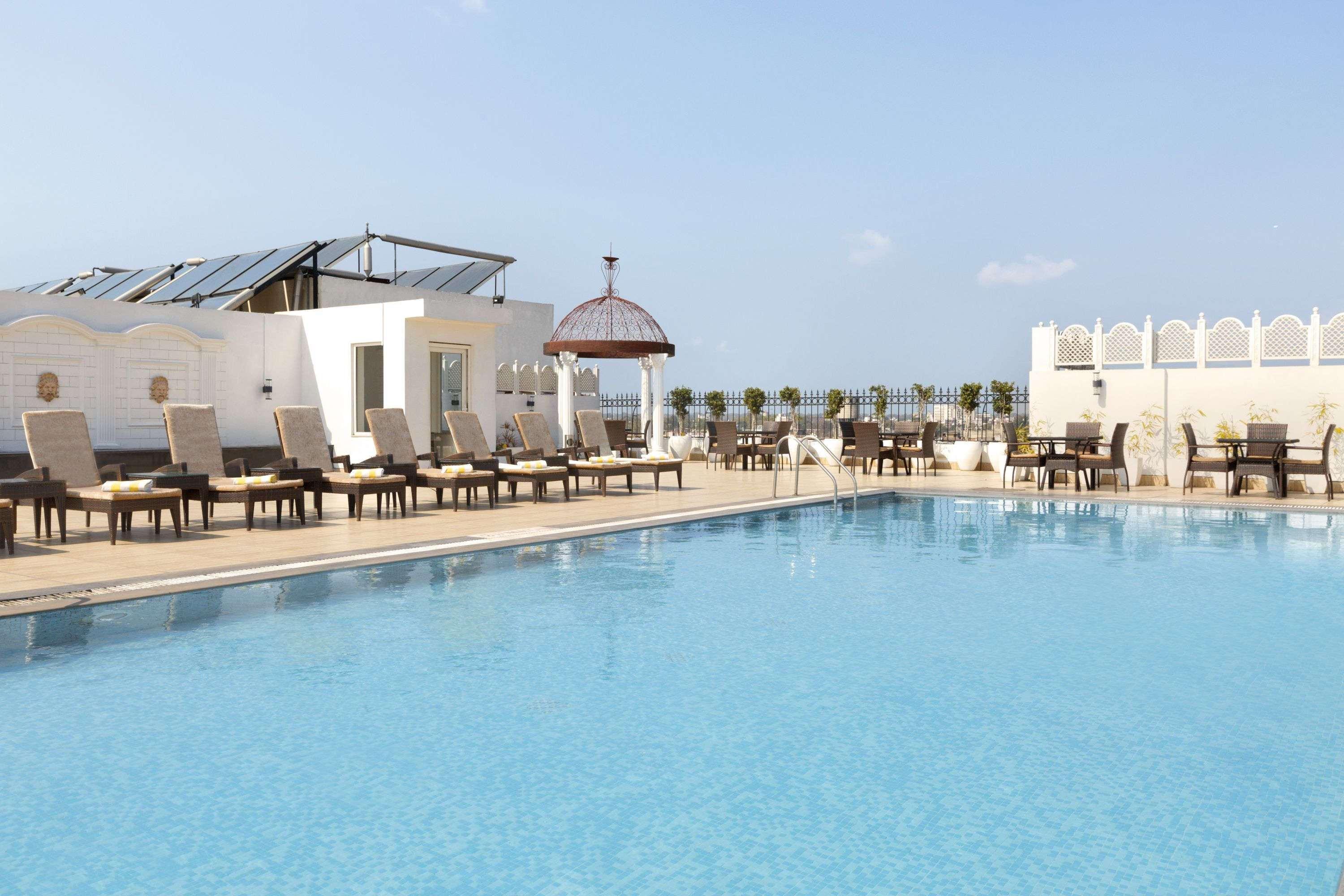 Ramada By Wyndham Amritsar Otel Dış mekan fotoğraf