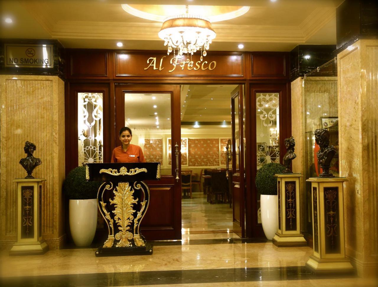 Ramada By Wyndham Amritsar Otel Dış mekan fotoğraf